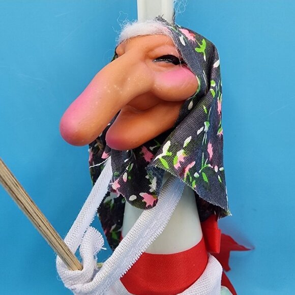 1970s Good Luck Kitchen Witch Feather Duster Kitsch Vintage Folk Art Deco Taiwan - Picture 6 of 13